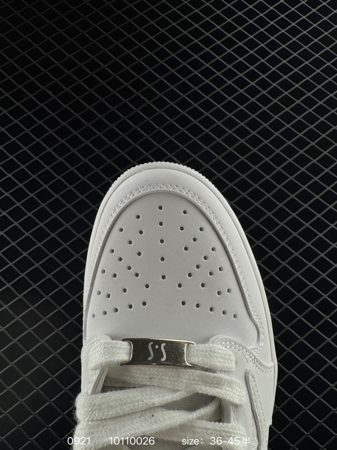 Travis Scott x Air Jordan 1 ” Reverse Mocha “